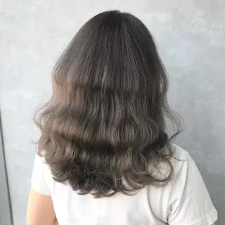ミディアム カラー K-POP好き美容師 🇰🇷Kai.Yのヘアスタイル