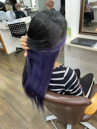 ロング 横浜🦋ハイトーン 🫐シャドウルーツのヘアスタイル