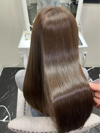 ロング 梶  睦🌟 似合わせカットのヘアスタイル