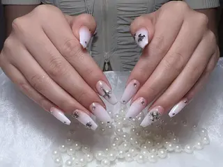 ロング 戸井田 静香のネイルデザイン