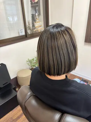 ショート 池岡 洋子のヘアスタイル