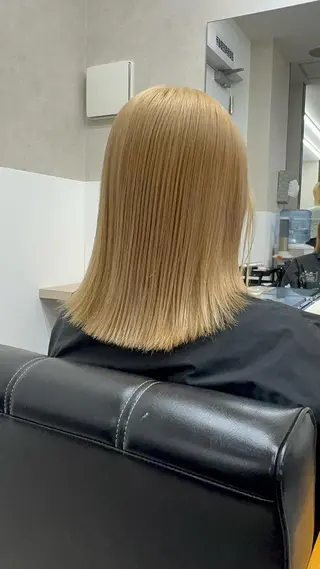 ミディアム カラー gisel エリナのヘアスタイル