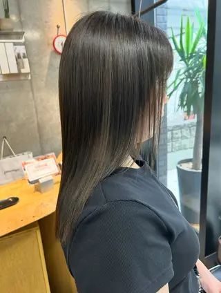 ミディアム アシスタント miyuのヘアスタイル