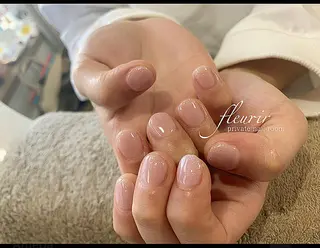 ネイル フルリール 【プライベートサロンのネイルデザイン