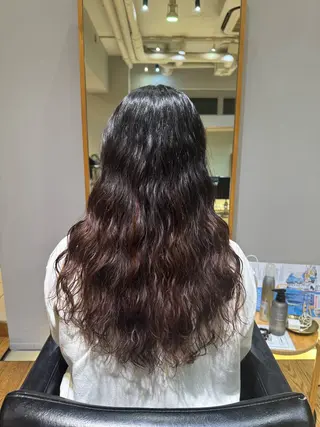 ロング 大人可愛い♡コテ巻き パーマ🌼杉田 萌恵のヘアスタイル