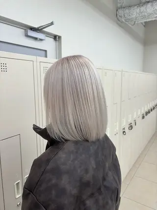 ショート カラー 🫧ボブカットモデル 韓国透明感カラー🫧のヘアスタイル