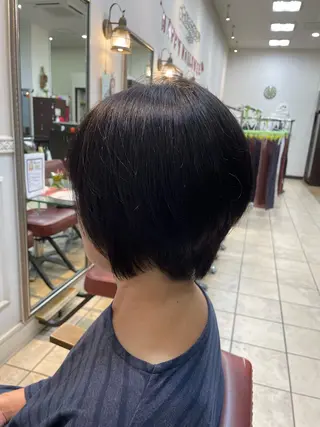 ショート カラー 🌼褒められヘア🌼 💐伊藤璃亜💐のヘアスタイル