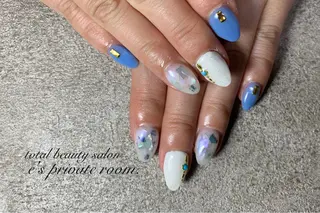 ネイル LAVISH nail salonのネイルデザイン