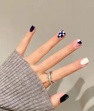 ネイル Horie 雪のネイルデザイン