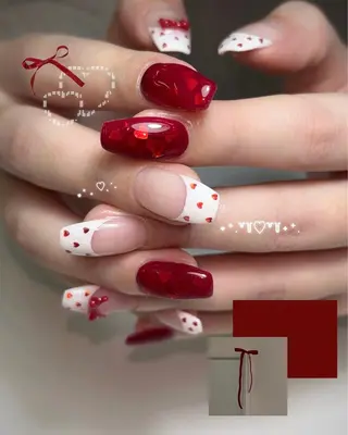 ネイル Arowa 伊田のネイルデザイン