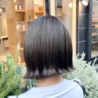 ミディアム カラー 【Sia中野新橋🫧 kaho】のヘアスタイル