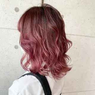 ミディアム カラー 福森 みずきのヘアスタイル