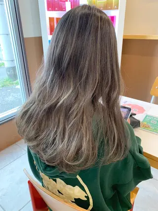 ロング mako🌷ミニモ 限定クーポン多数🆕のヘアスタイル