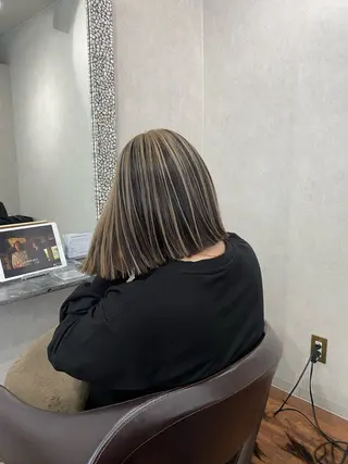 ミディアム ＳＨＩ ＺＵのヘアスタイル