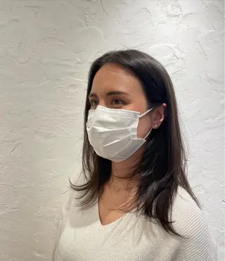 ミディアム 蓮沼 今日子のヘアスタイル