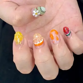 ネイル アトリエ　ミモザ所属・いまむら あかりのネイルデザイン