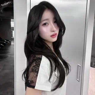 ロング カラー 韓国ヘア💖Wカラー 💖透明感カラー💖のヘアスタイル