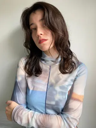 ミディアム パーマ カラー CEINE OURのヘアスタイル