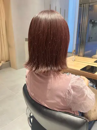 ショート ミオ💎ショート 透ける暗髪のヘアスタイル
