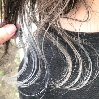 ミディアム カラー ヨシダ トオルのヘアスタイル