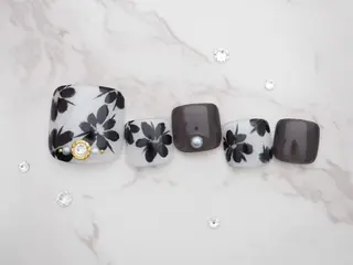 ネイル トップネイリスト Ribbon立川店のネイルデザイン