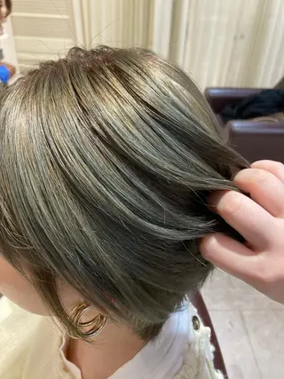 ショート カラー 髪質改善/透明感 カラー/内藤有須加のヘアスタイル