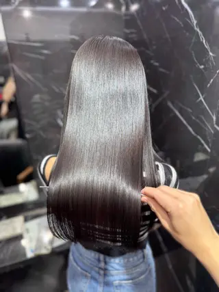 ロング JIN|乾かしただけ 美髪矯正本格髪質改善のヘアスタイル