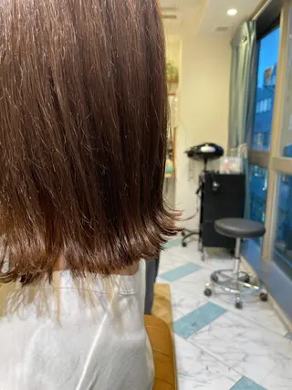 ミディアム 縮毛矯正 髪質改善 韓国風レイヤー 吉田のヘアスタイル