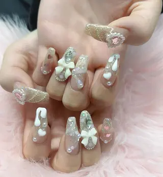 ネイル MoonNail ユリ🌸のネイルデザイン