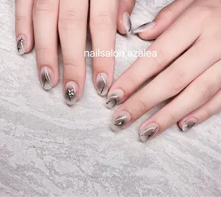 ネイル R inのネイルデザイン
