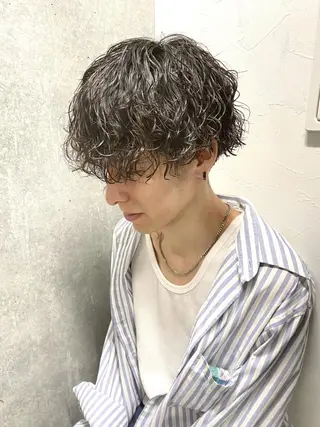 パーマ ヘアアレンジ メンズ 🌷FUKA🌷 まろやかハイトーンのヘアスタイル
