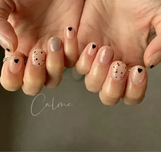 ショート カラー ネイル Nailsalon Calmeのネイルデザイン