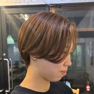 ショート 🍎ブリーチ/ デザイン🍎リオのヘアスタイル