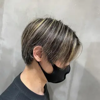 ミディアム カラー メンズ メンズサロン代表 曲がる縮毛矯正のヘアスタイル