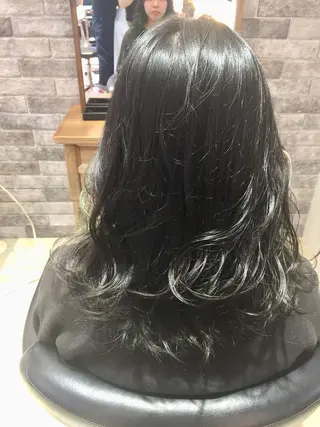 ミディアム 所渉/韓国レイヤー /ウルフカットのヘアスタイル