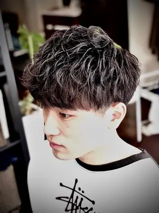 ショート カラー パーマ ヘアアレンジ メンズ men's特化　石井 貴章のヘアスタイル