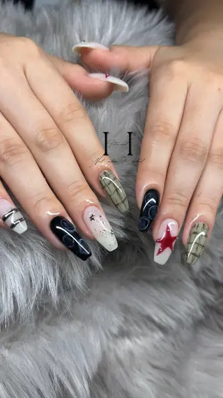ネイル HatsuuNail salonアリスのネイルデザイン