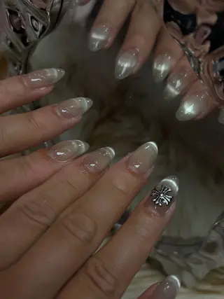 ネイル Dark Honey Ivyのネイルデザイン