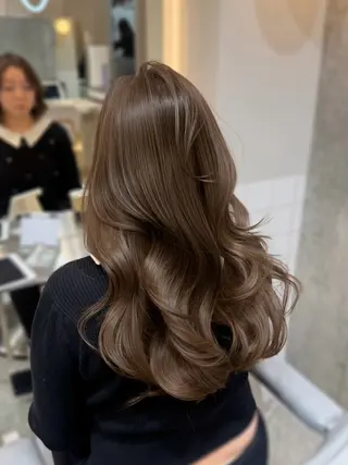 カラー Miria/新宿 /艶カラー🫧✨️のヘアスタイル