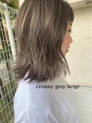 ミディアム カラー 透明感カラー👑 井上美乃里のヘアスタイル