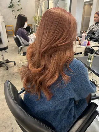 ミディアム 新宿/顔周りカット +レイヤー=しずく♩のヘアスタイル