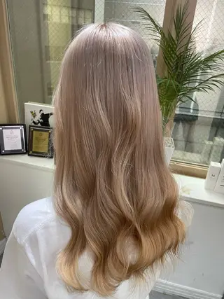 セミロング ハイトーンカラーエク ステ🌺RENA🌺のヘアスタイル