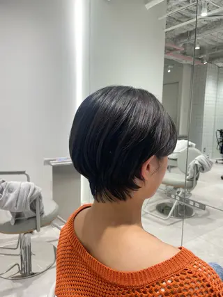 ショート レイヤー♡ 石川優奈のヘアスタイル