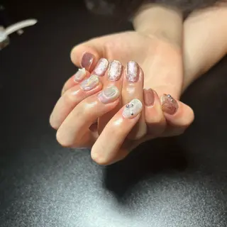 ネイル 光 るいのネイルデザイン