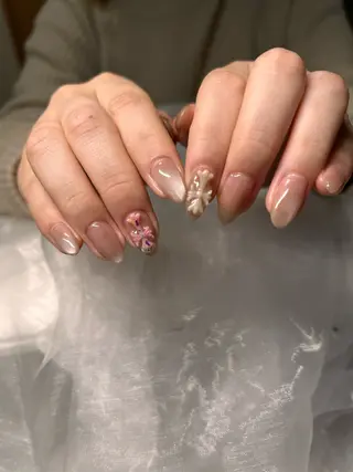 ネイル N. bebeのネイルデザイン