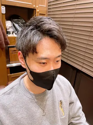 ショート ヒロ銀座 石川 昂のヘアスタイル