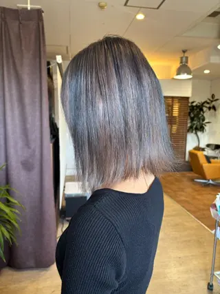 カラー @z（アットゼー） arisaのヘアスタイル