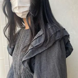 セミロング カラー annuy🪐 HINAのヘアスタイル