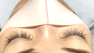 マツエク・マツパ k ありさの眉毛・アイブロウイメージ