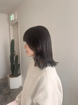 セミロング カラー 透明感カラー/顔周り レイヤー/髪質改善のヘアスタイル
